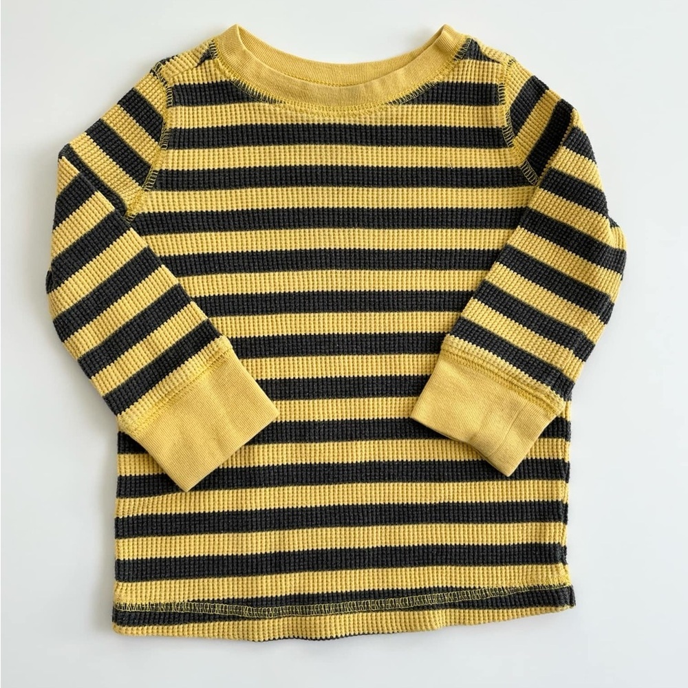 GAP Yellow and Black Long Sleeve Tee
